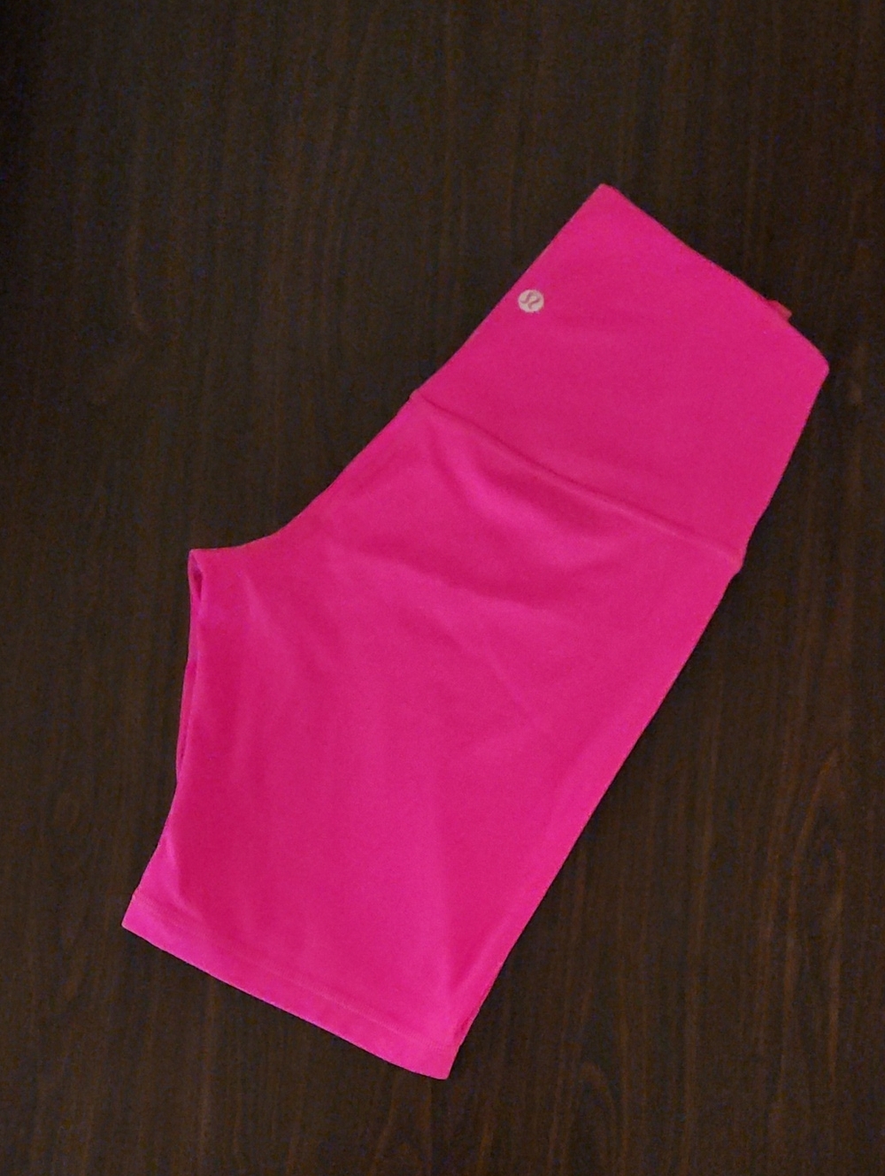Align Shorts 8" - Picture 3 of 11